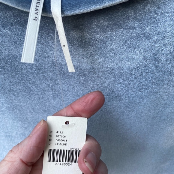 NWT Anthropologie Krisha icy blue short-sleeve turtleneck top size S - Picture 2 of 6